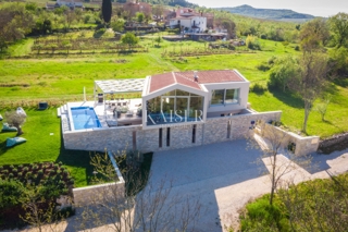 Istria - Montona, Villa con una splendida vista su Montona