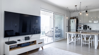 Rijeka, Martinkovac - splendido appartamento con 3 camere da letto e due posti auto