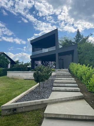 Zagabria - casa moderna con una splendida vista su Zagabria