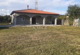 Istria, Pola - Bellissima casa a un piano