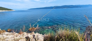 Istria, Plomin - 1a fila al mare, terreno edificabile, 17500