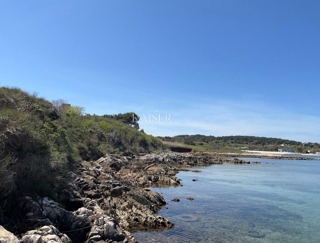 Medolino - 1a fila al mare, zona T2, 12.500 m2