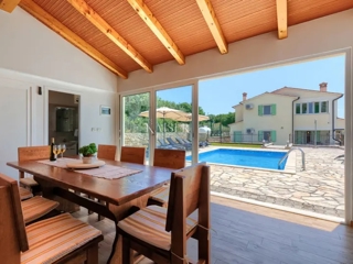 Labin - villa rustica con vista mare, 260 m2