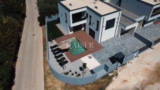 Istria, Pomer - villa moderna 188m2 vicino al mare