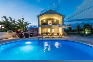 Nin, Bellissima villa con piscina