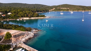 Земля під забудову Artatore, Mali Lošinj, 729m2