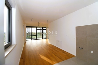 Istria, Rovigno - appartamento moderno di 95m2 con parcheggio