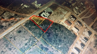 Zara, cantiere Vrsi Mulo-1 km dal mare