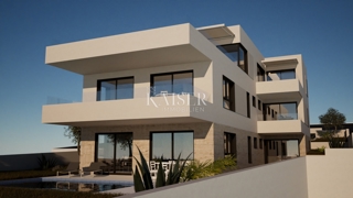 Terreno edificabile con progetto finito con vista sul mare