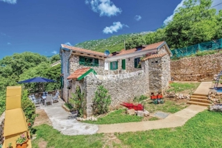 Crikvenica, Tribalj - bella casa in pietra con giardino