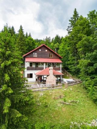 Mrkopalj, Sunger - casa vacanze con due appartamenti
