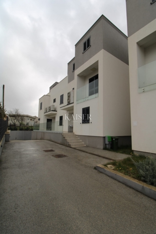 Zara, Appartamento Red Houses con vista panoramica sul mare