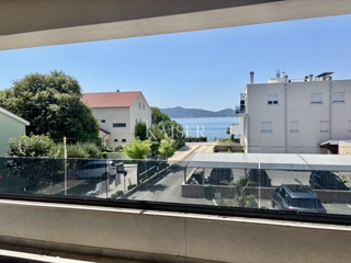ZaraSukošan: Appartamento con tre camere da letto a 50 m dal mare con vista e terrazza