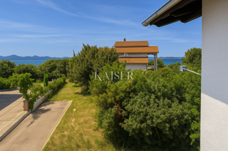 Zara – Petrčane – Casa con 2 appartamenti e vista mare