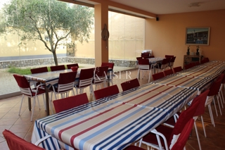 Isola di Krk, Vrbnik, casa con 6 appartamenti