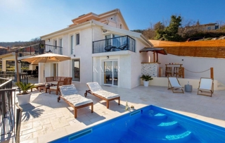 Ville Poljane, Opatija - Okolica, 180m2