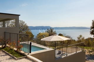 Istria, Labin - Bellissima villa con vista sul mare e sull'isola di Cres