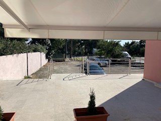 Istria, Cittanova - Appartamento di 35 m2 + loggia di 5 m2 e spaziosa terrazza