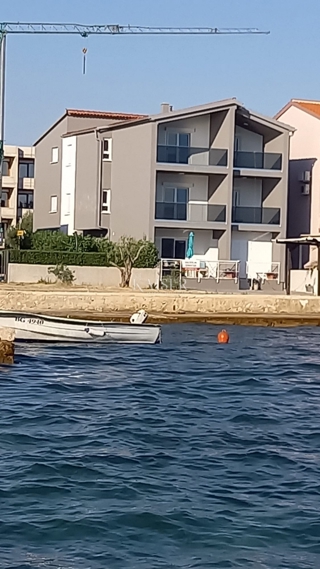 Zadar, Turanj appartamento al mare