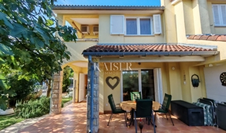 Isola di Krk, Malinska - casa bifamiliare 100m2 con vista mare