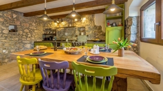 Isola di Krk, Bajčići - casa in pietra ristrutturata 80m2