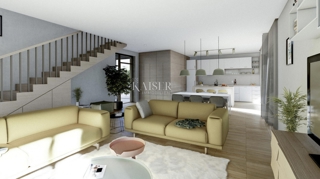 Istria, Labin - villa con piscina di 176 m2 su terreno di 2.642 m2