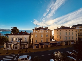 Opatija - appartamento di 4 locali nel centro, 120 m2, 3 balconi, parcheggio