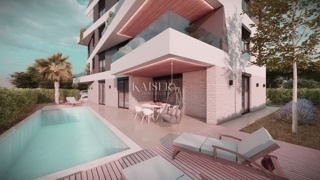 Istria - Rovigno, lussuoso appartamento al piano terra vicino al mare