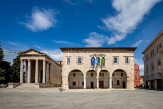 Istria, Pola - appartamento 74m2, nel centro storico