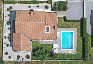 Istria, Sv. Lovreč, casa familiare con piscina