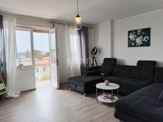 Istria, Umag, appartamento con due camere da letto e vista mare, 80 m2