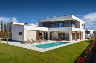 Istria - Parenzo, villa lussuosa ed estremamente attraente