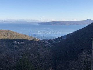 MOŠĆENIČKA DRAGA - TERRENO EDIFICABILE CON LAVORI INIZIATI