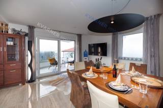 Appartamento Njivice, 79m2