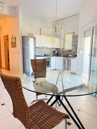 Appartamento Uvala Soline, 64m2