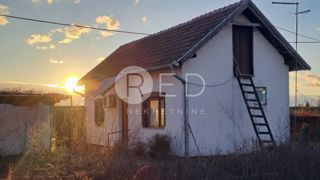 Casa Kruševica, Slavonski Šamac, Kneza Branimira, 45m2