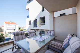 Appartamento Diklo, Zadar, 83m2