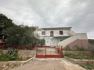 Casa Posedarje, Ulica bana Jelačića, 150m2