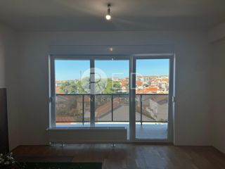 Appartamento Crvene kuće, Zadar, Zadar, Zadarska županija, 80m2