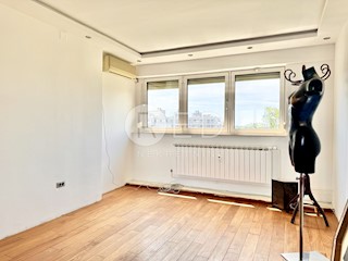 Appartamento Trešnjevka, Trešnjevka - Sjever, Zadarska ulica 8, 80m2