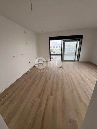Appartamento Višnjik, Zadar, Ulica Slavka Perovića, 110m2