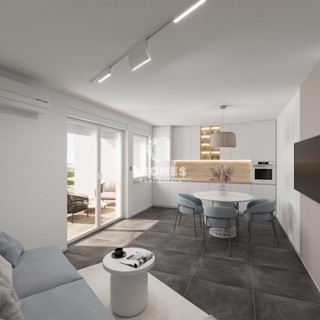 Appartamento al mare con giardino in posizione attraente a Cittanova