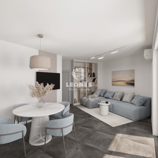 Appartamento al mare con giardino in posizione attraente a Cittanova