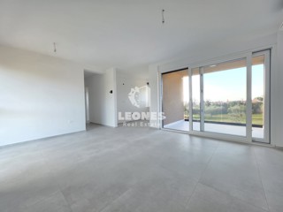 Appartamento in un edificio di nuova costruzione di qualità a Vabriga, Tar