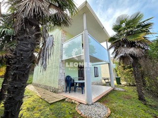 Casa indipendente con vista sul mare nelle vicinanze di Cittanova