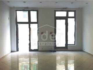 Commerciale Centar, Rijeka, 44m2