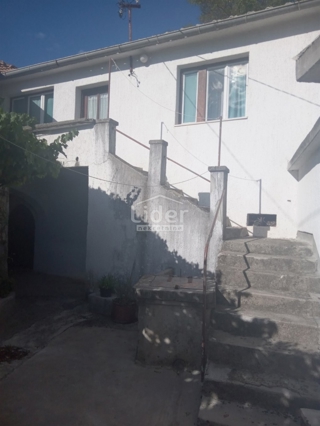 Casa Grižane-Belgrad, Vinodolska Općina, 90m2