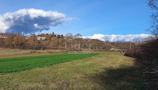 Terreno Trviž, Pazin - Okolica, 2.383m2