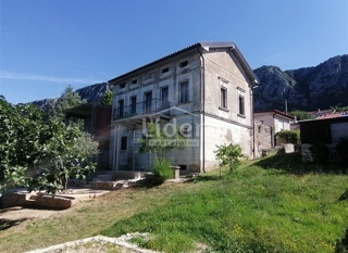BRIBIR Casa parzialmente ristrutturata in un ambiente tranquillo