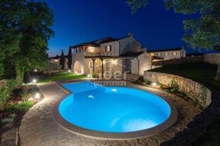 Casa Muntrilj, Tinjan, 288m2